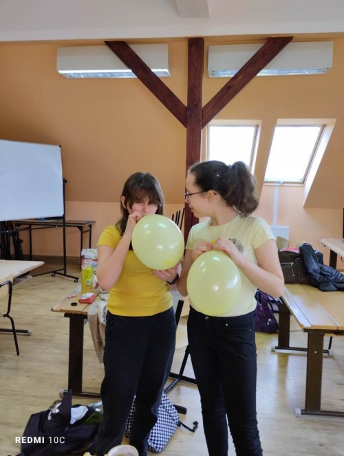 received 564974702132981